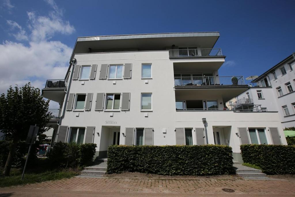 Apartments Strandhaus Seeblick Ostseebad Ostseebad Binz Exterior foto
