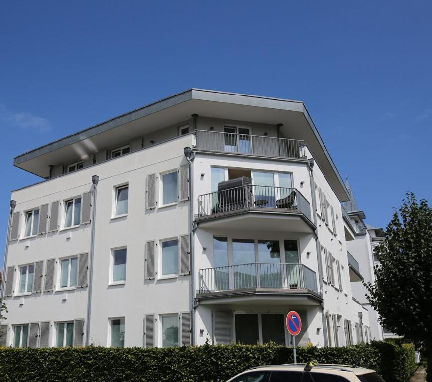 Apartments Strandhaus Seeblick Ostseebad Ostseebad Binz Exterior foto